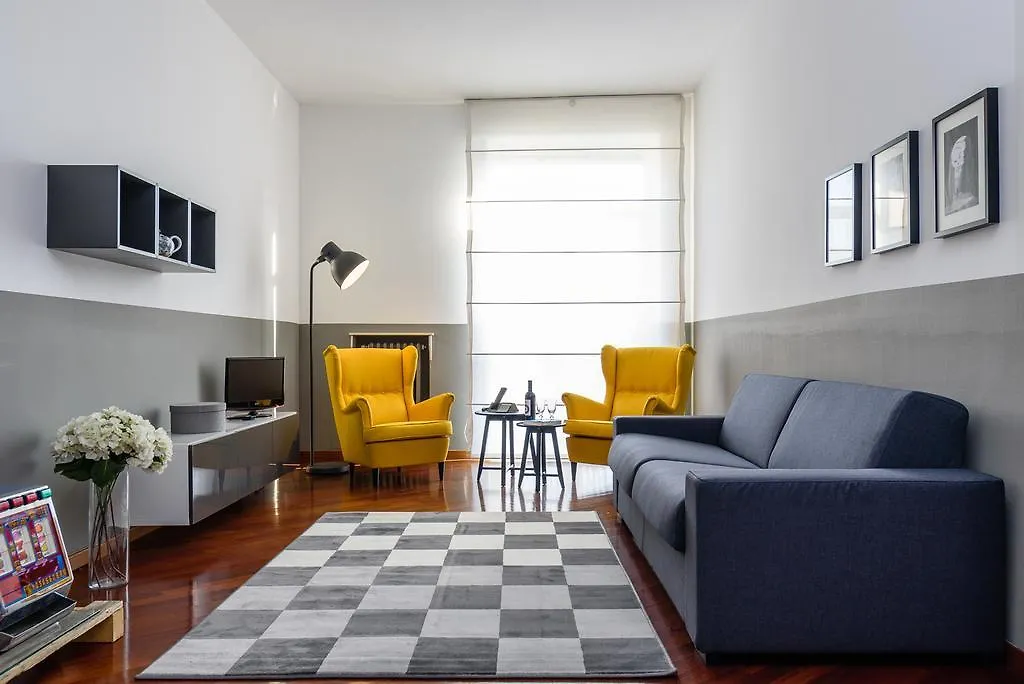 Altido Lovely Apt With Terrace And View In Central Milan公寓